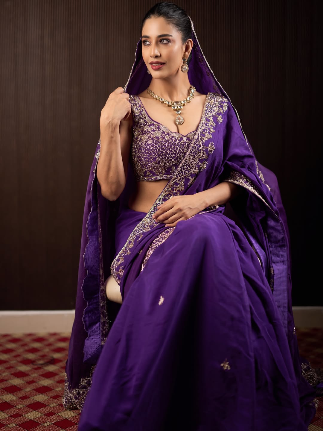 Daksha Nagarkars Purple Saree Look Exudes Traditional Elegance