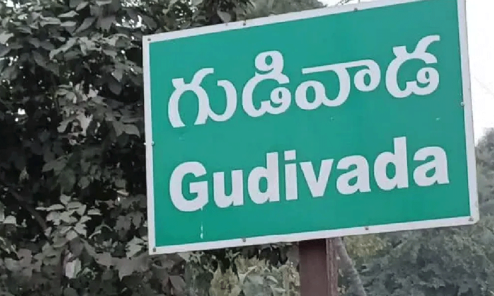 గుడివాడ లోక‌ల్ వార్‌లో పొలిటిక‌ల్ మంట‌లు.. !