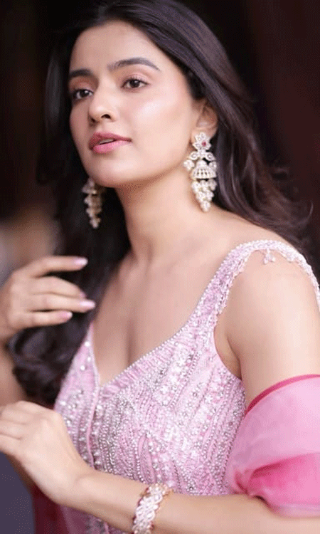 Rukshar Dhillon Looks Radiant in an Elegant Pastel Pink Ethnic Ensemble