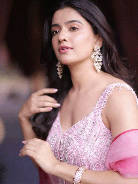 Rukshar Dhillon Looks Radiant in an Elegant Pastel Pink Ethnic Ensemble