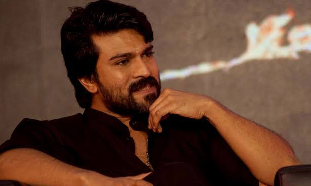 రామ్ చరణ్ ను ఈ ఇద్దరు యంగ్ డైరెక్టర్స్ కొత్త చూపిస్తారా? వాళ్ళతో మూవీ ఎప్పుడు...