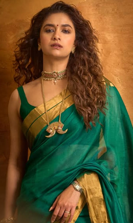 Keerthy Suresh Looks Regal in a Green Silk Saree for Akka Promotions