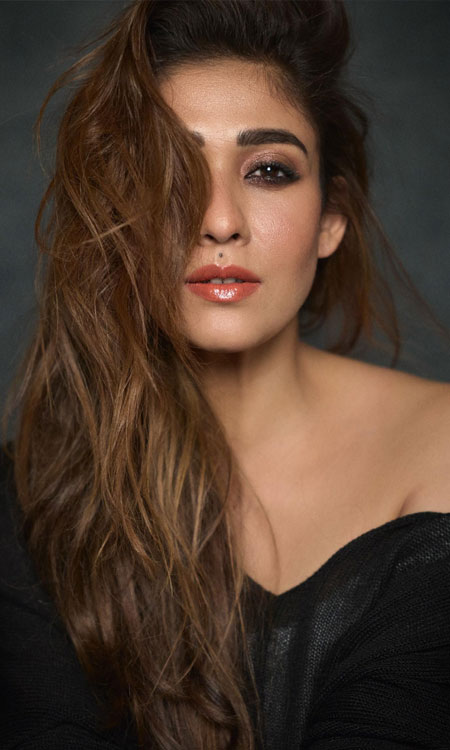 Nayanthara Flaunts Smoky Eyes and Wavy Hair in New Photos