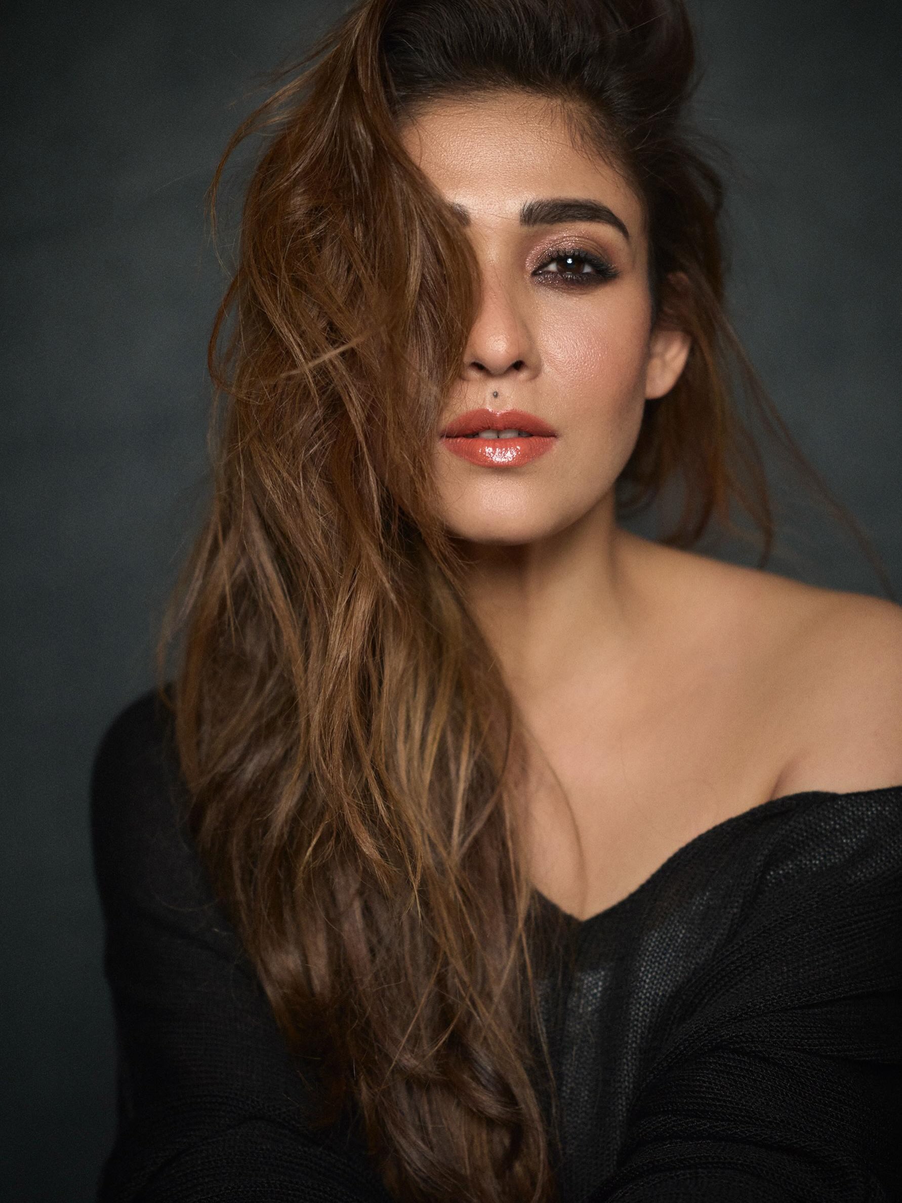 Nayanthara Flaunts Smoky Eyes and Wavy Hair in New Photos