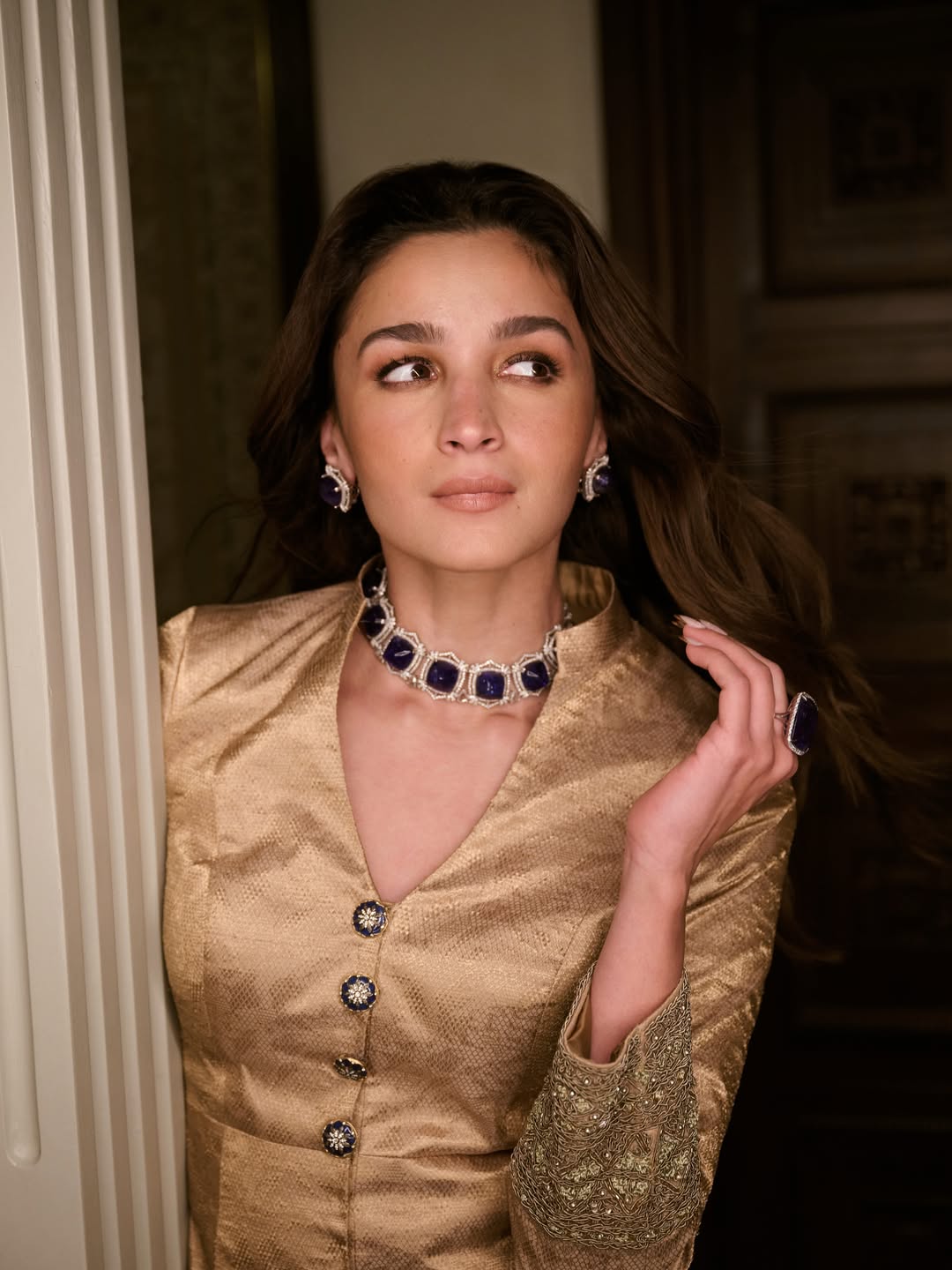 Alia Bhatts Gold-Woven Banarasi Jacket Blends Tradition With Modern Style