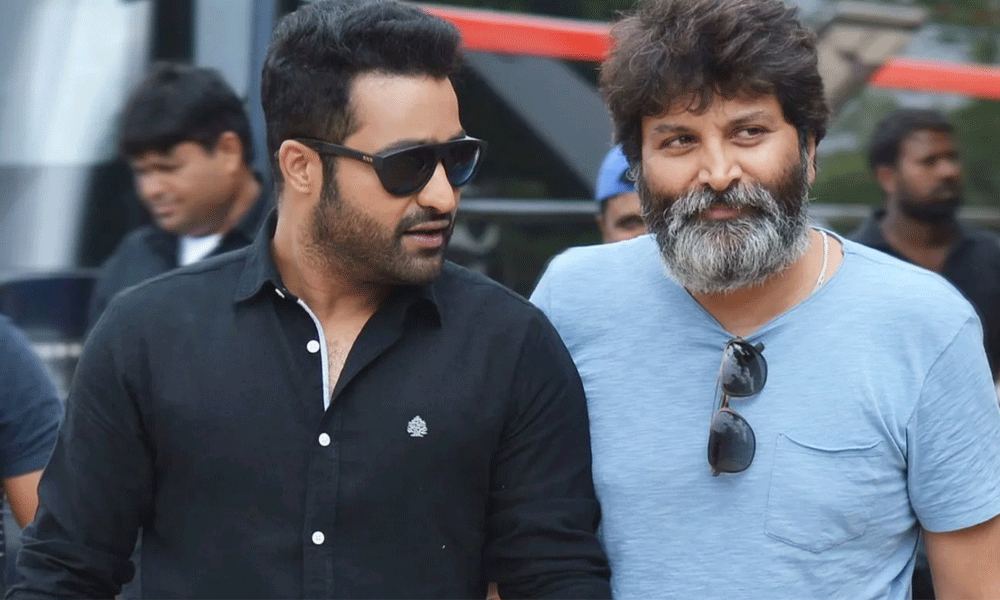 ఎన్టీఆర్ సినిమా.. త్రివిక్రమ్ ముందు రెండు సవాళ్లు!