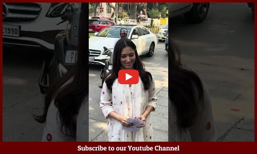 #TamannahBhatia Reached To Cast Their Vote  #LokSabhaElections2024 #ytshorts #shots #trending