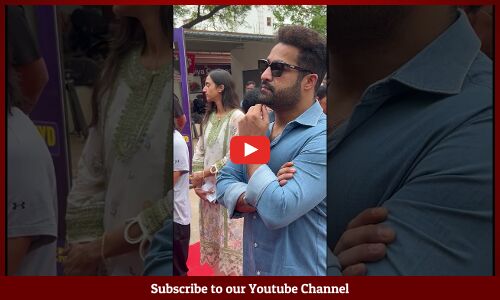 ఓటేసిన ఎన్టీఆర్: #JrNTR with Wife #LaxmiPranathi Casted His Vote #LokSabhaElections2024 #ytshorts