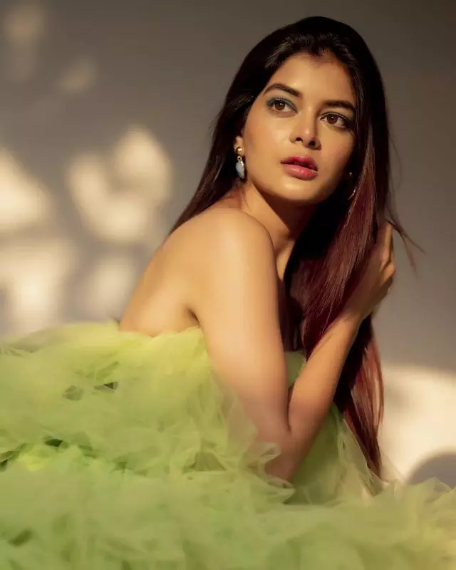 Madhumita Sarcar: Redefining Style with Sequins and Green Bikini Chic Madhumita Sarcar: Redefining Style with Sequins and Green Bikini Chic