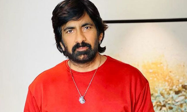Bejamin Reddy Ravi రీమేక్లపై వేడెక్కిస్తున్న రవితేజ కామెంట్ | Ravi Teja's heated ...