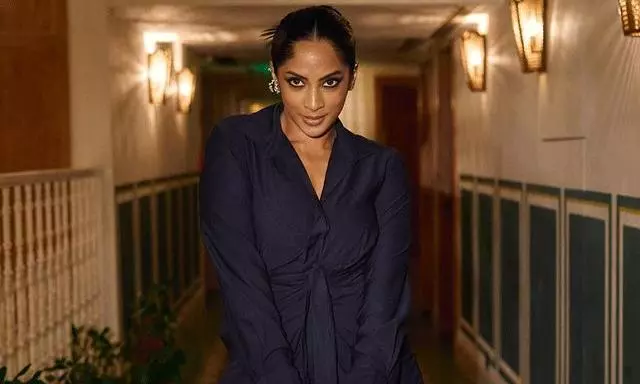 పిక్ టాక్ : లేడీ మన్నార్‌ అందాల ఫోజ్‌