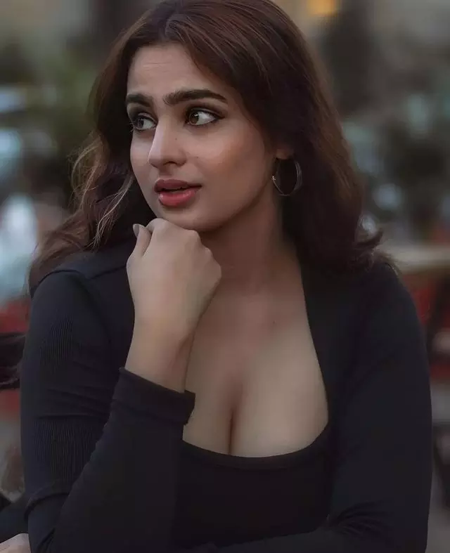 Ayesha Khan Looks Incredible in This Garment