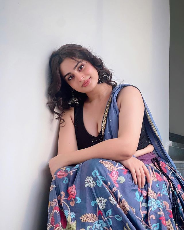 Ayesha Khan Looks Incredible in This Garment