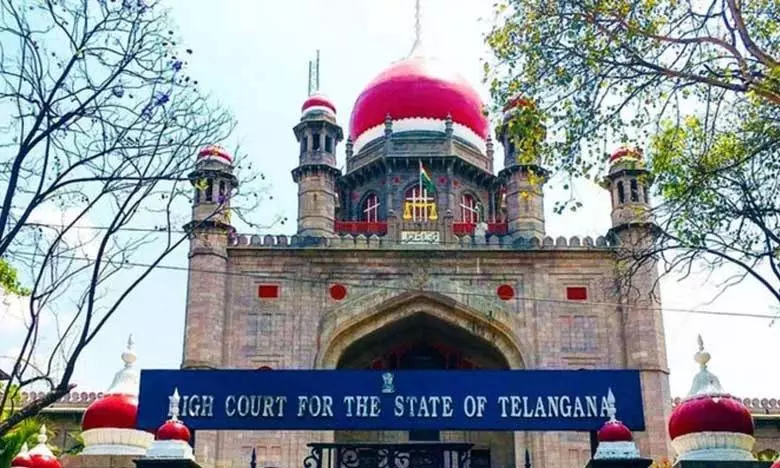 ఫిరాయింపు ఎమ్మెల్యేల అనర్హతపై హైకోర్టు తీర్పు.. స్పీకర్‌కు కీలక ఆదేశాలు