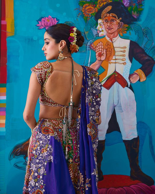 Janhvi Kapoors Glamorous Throwback Snaps Janhvi Kapoors Glamorous Throwback Snaps