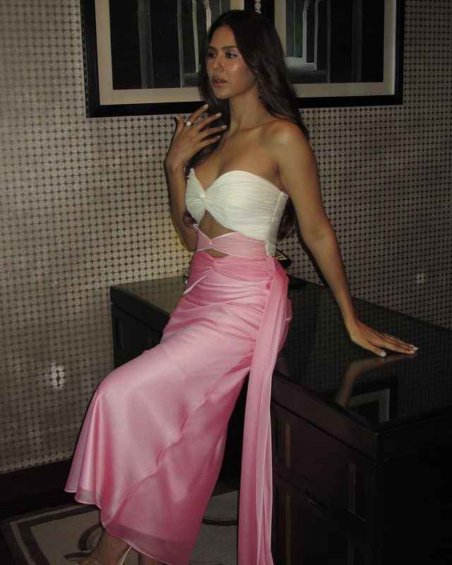 Sonam Bajwa�s  Vibes in Black