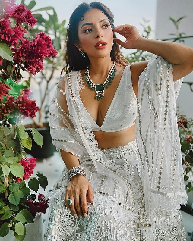 Shama Sikander Delivers a Fashion Triumph in This Dress