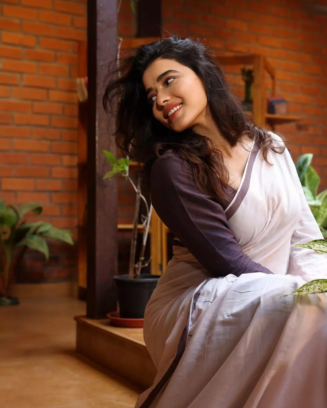 Ketika Sharma Looks Radiant in This Dress Ketika Sharma Looks Radiant in This Dress