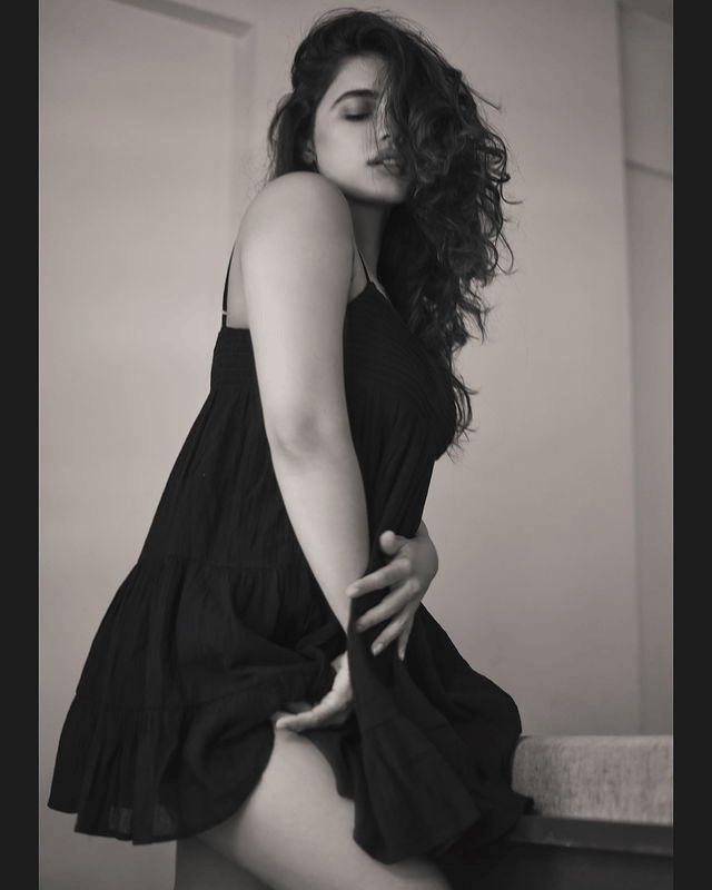 Ketika Sharma Looks Radiant in This Dress