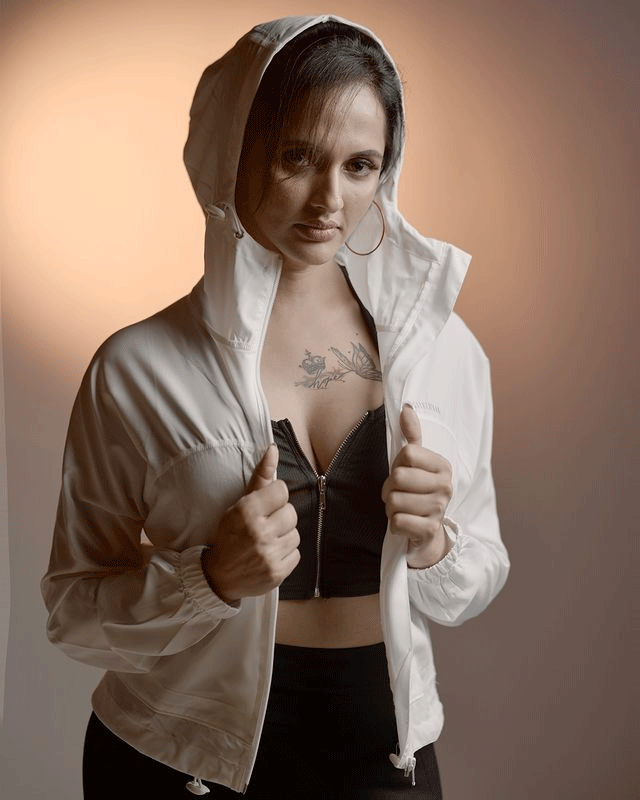 Jyothi Rai Pulls Off This Look with Elegance Jyothi Rai Pulls Off This Look with Elegance