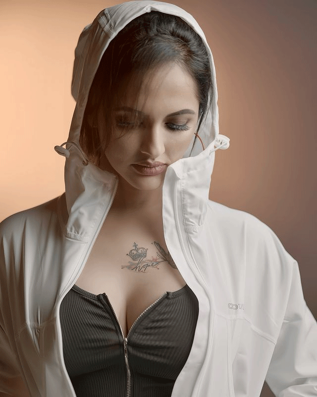 Jyothi Rai Pulls Off This Look with Elegance Jyothi Rai Pulls Off This Look with Elegance