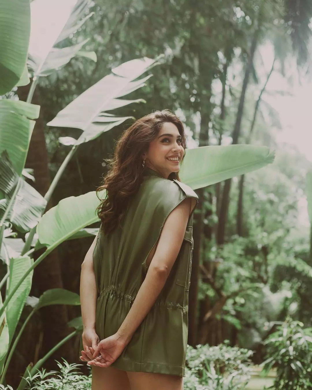 Sharvari Wagh Achieves Style Perfection in This Dress Sharvari Wagh Achieves Style Perfection in This Dress