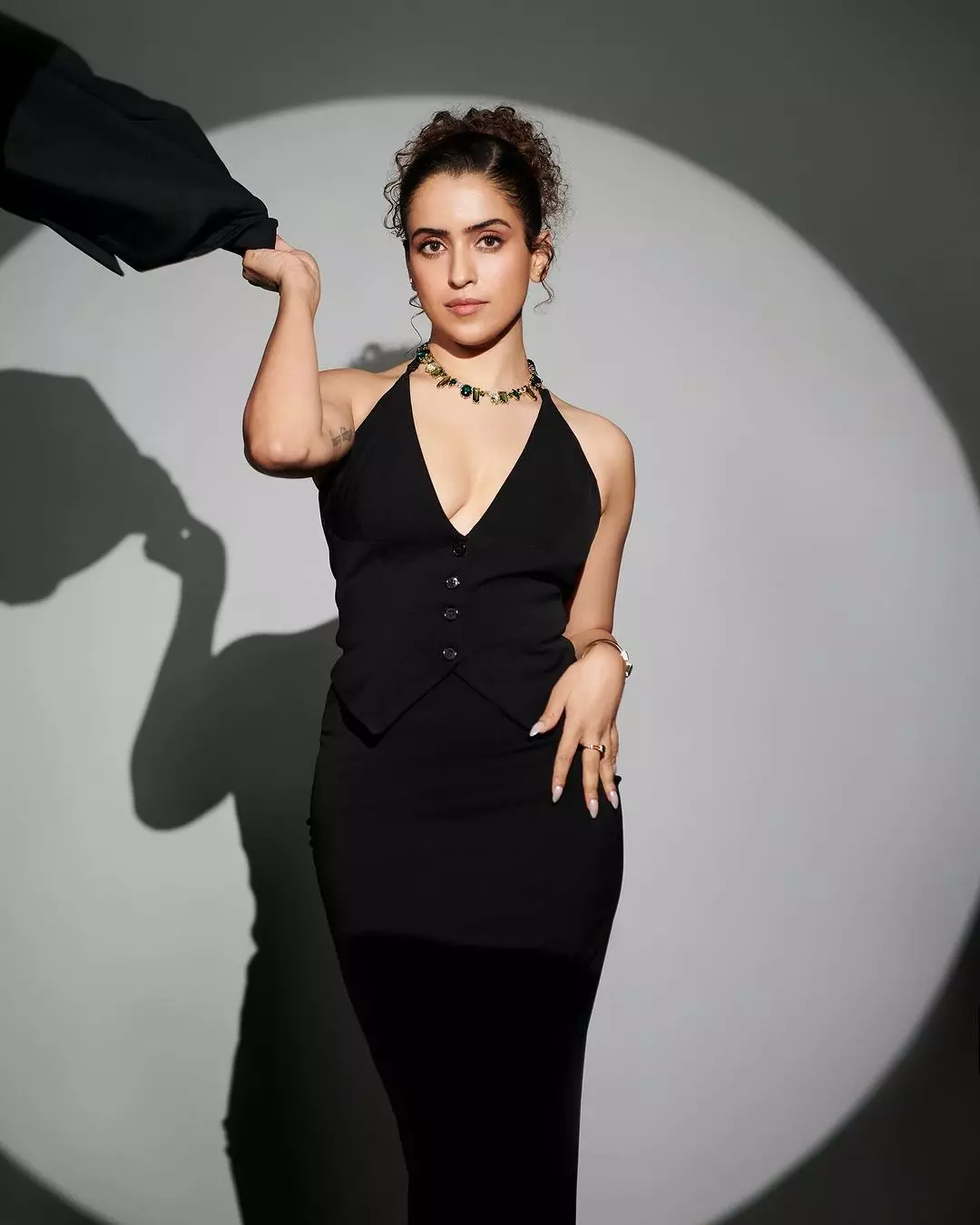 Sanya Malhotra Impresses in This Fashion Piece