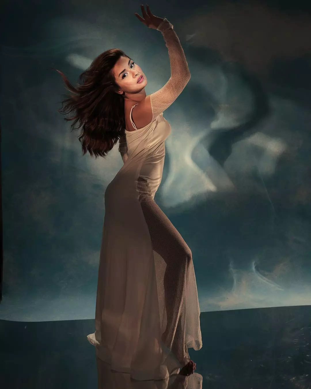 Avneet Kaur Looks Unstoppable in This Dress Avneet Kaur Looks Unstoppable in This Dress