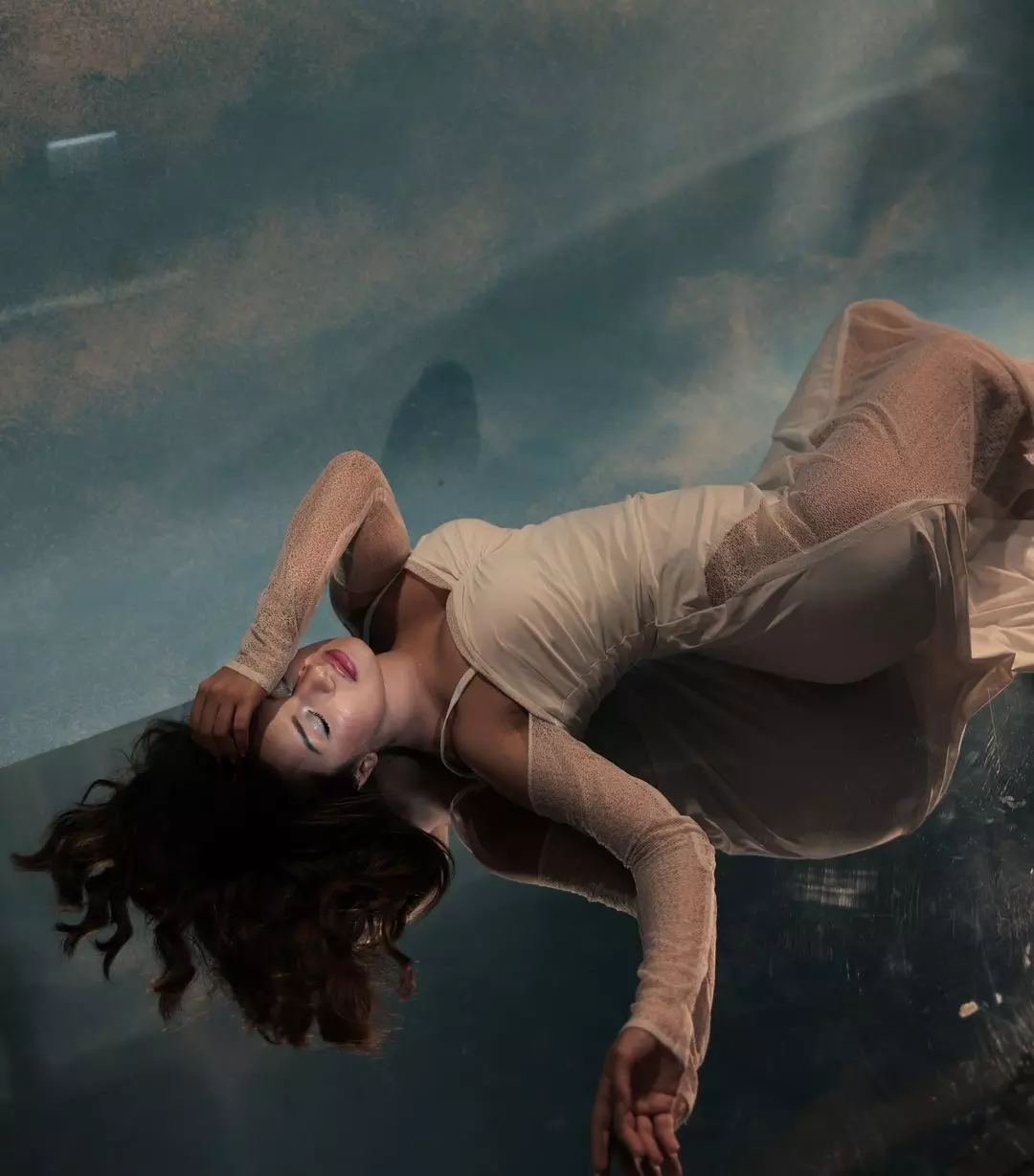 Avneet Kaur Looks Unstoppable in This Dress Avneet Kaur Looks Unstoppable in This Dress