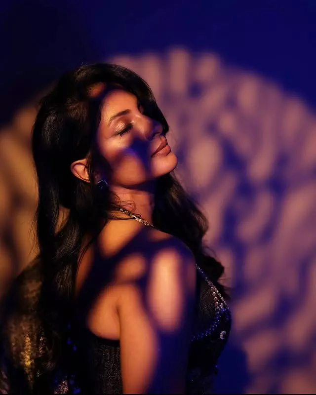 Sriya Reddys Graceful Look at JFW Awards 2025