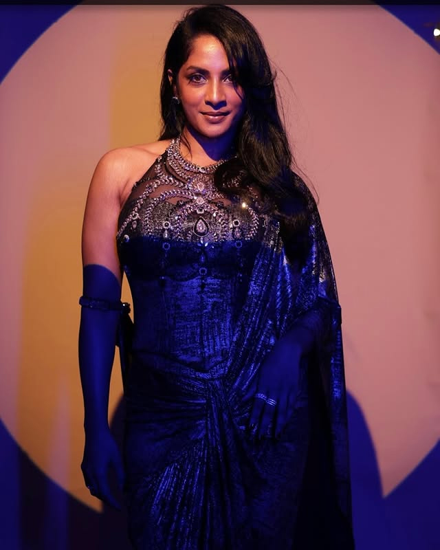 Sriya Reddys Graceful Look at JFW Awards 2025
