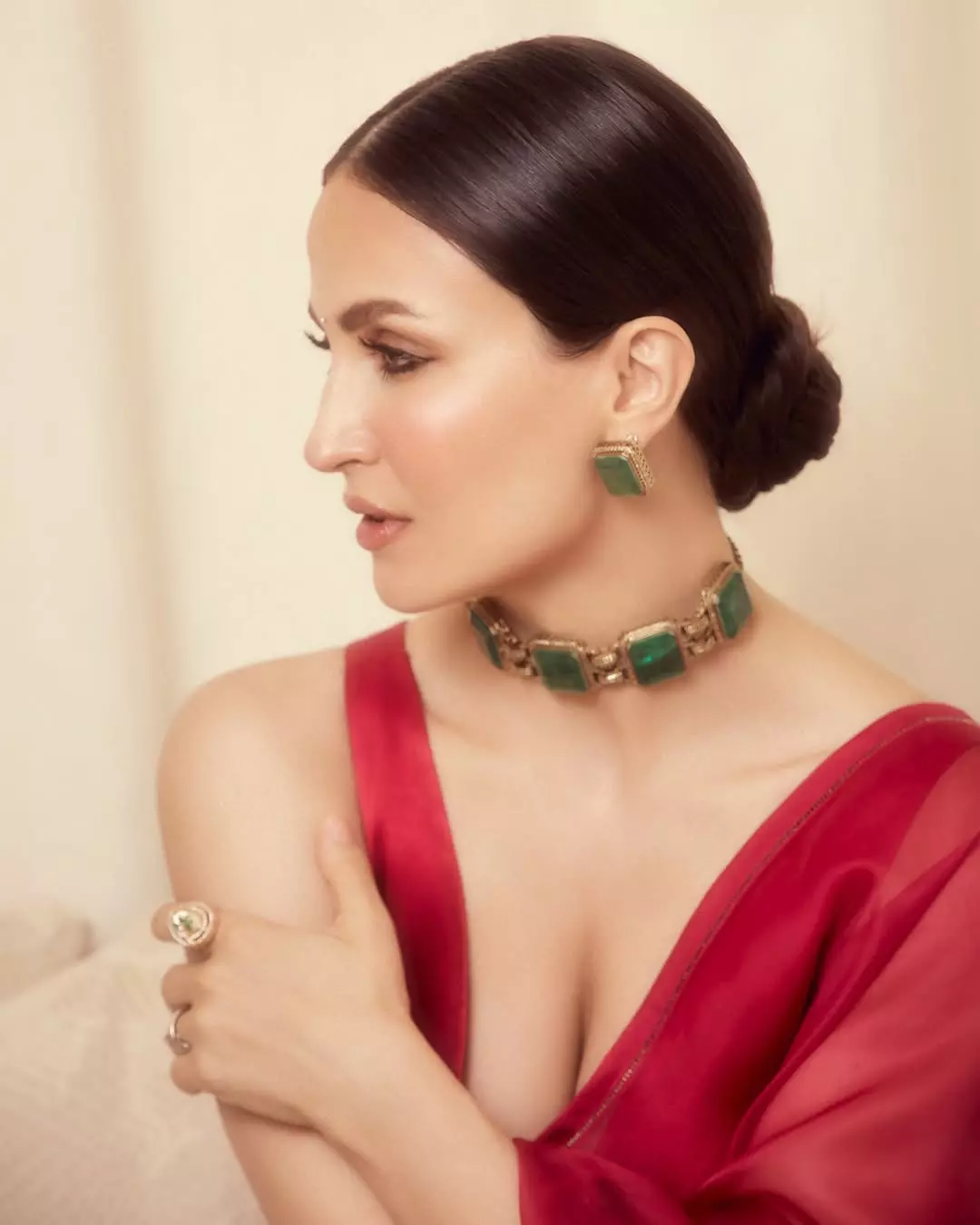 Elli AvrRam�s new look is all about effortless elegance