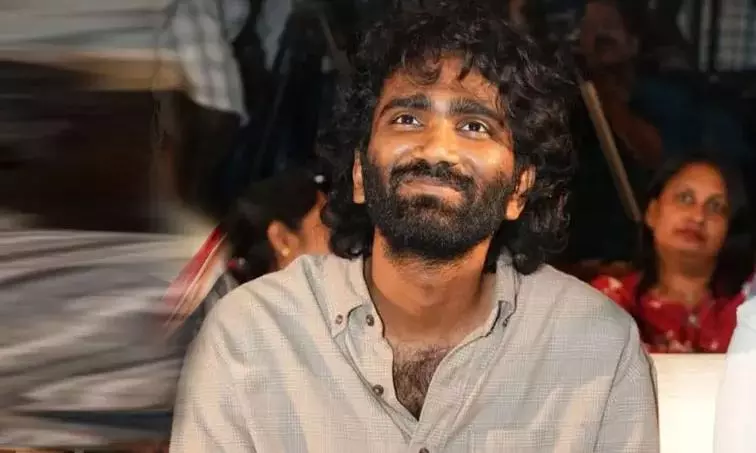 డ్రాగన్ మళ్లీ బరిలోకి దిగుతున్నాడా? డ్రాగన్ మళ్లీ బరిలోకి దిగుతున్నాడా?