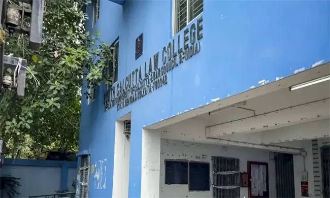 కోల్  కతా రే*ప్  కేసు మెడికల్  రిపోర్ట్.. తెరపైకి షాకింగ్  విషయాలు!