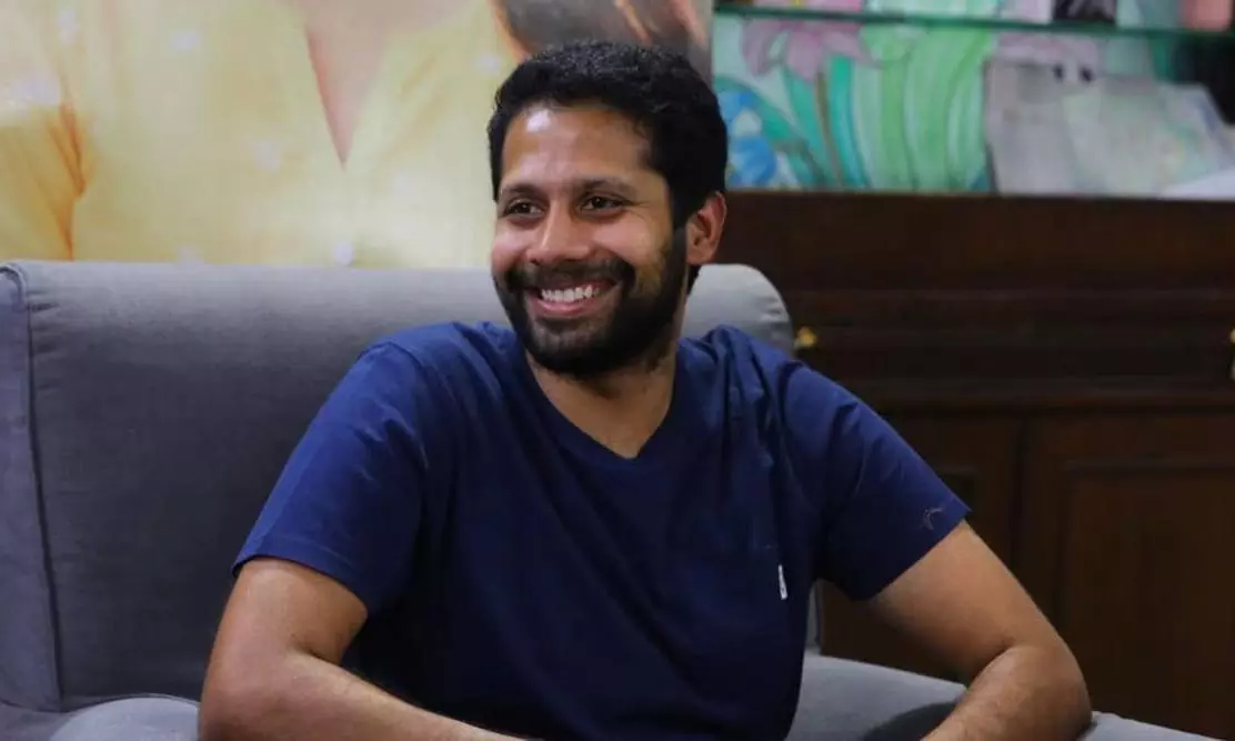 వెంకీ స్క్రిప్ట్ వినే మొద‌టి హీరో అత‌నే!