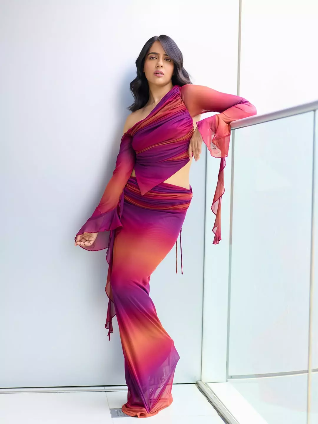 Malvi Lights Up Instagram in Pink & Orange Vibes