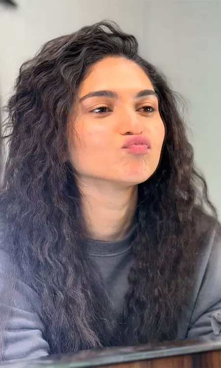Kayadu Lohar shares her cute BTS trailer diaries