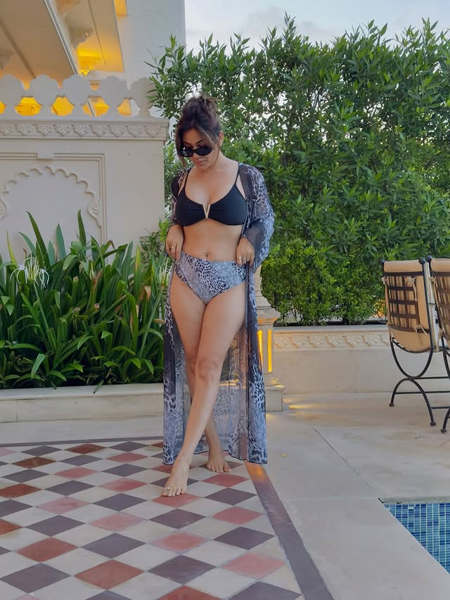 Kangana Sharmas New Post Sets Instagram on Fire