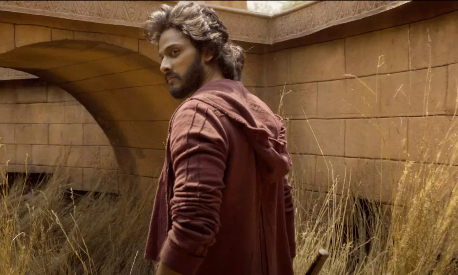 తేజ సజ్జా మిరాయ్.. గట్టి పోటీ తప్పదా?