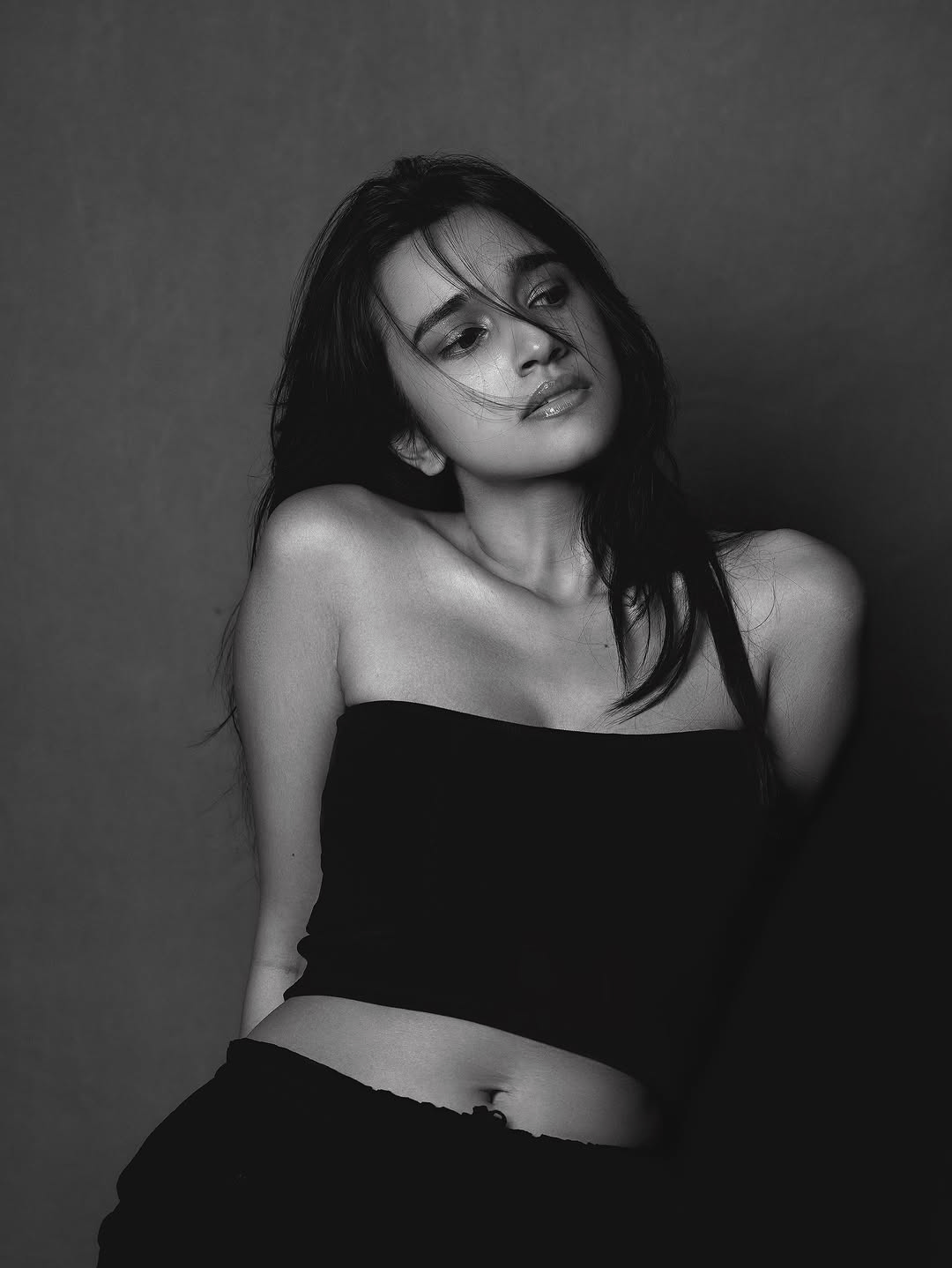 This New Pic of Nuveksha Shows Shes Ready for Tollywoods Big Offer