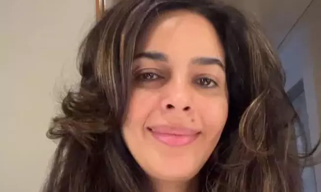 కాంటాలాగా గ‌ర్ల్ డెత్..న‌డి మ‌ధ్య‌లో భామ‌ల కొట్లాట‌