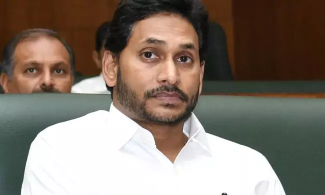 జ‌గ‌న్‌కు భారీ ఊర‌ట‌.. సింగ‌య్య కేసులో హైకోర్టు ఆర్డ‌ర్!