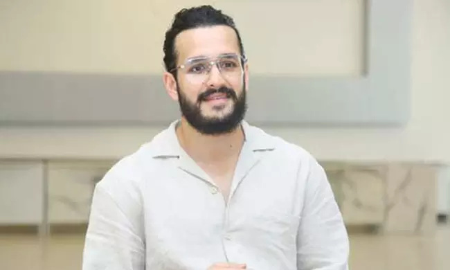 కొత్త పెళ్లి కొడుకు ఇబ్బంది ప‌డ‌కుండా ఇంటిప‌క్క‌నే!