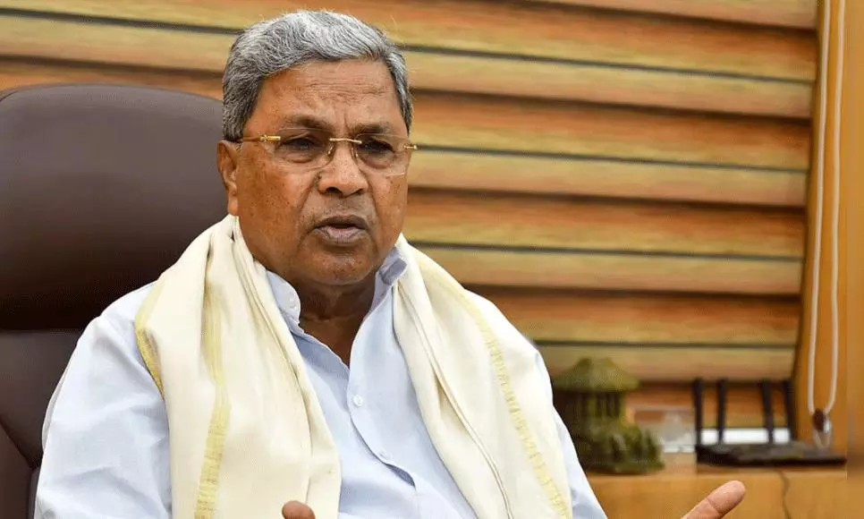 రెండు భాషలే అంటున్న కర్ణాటక...ఎన్డీయేతో ఢీ !