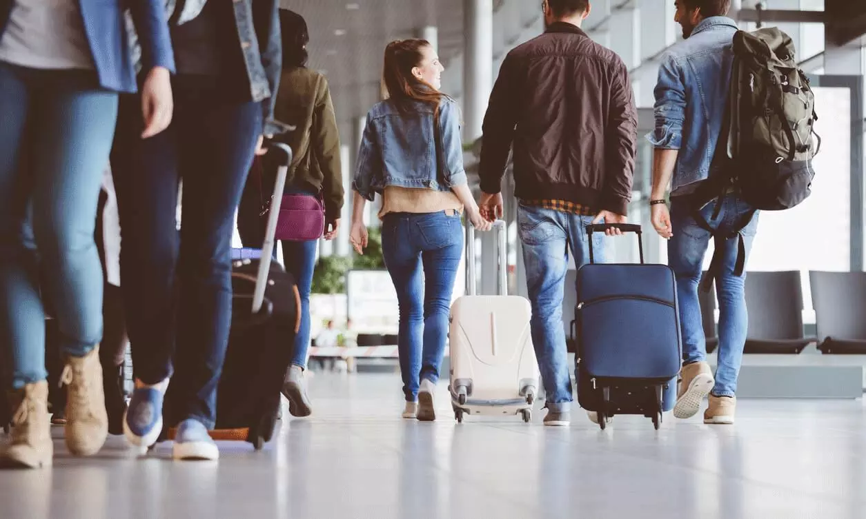 అమెరికా వెళ్లే భారతీయ విద్యార్థులకు ఉత్తమ విమాన ఎంపికలు ఇవే!