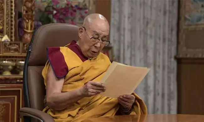 దలైలామా వారసుడి ఎంపిక : చైనా కి ఝలక్ ఇచ్చిన భారత్