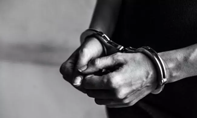 సినిమాల పైరసీ కేసు.. ఆ ఒక్కడి వల్ల రూ.వందల కోట్ల నష్టం!