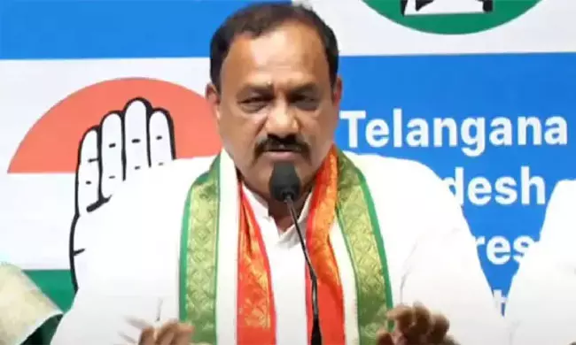 క‌వితా.. అస‌లు నీ స్థాయేంటి:  కాంగ్రెస్ ఫైర్‌