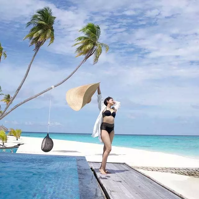 Pranitha Subhash Soaks Up in the Sun