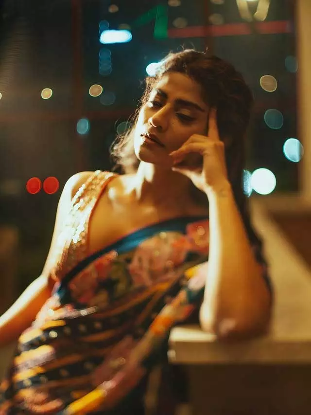 Abhignya Vuthaluru Lights Up Instagram in a Vibrant Floral Saree
